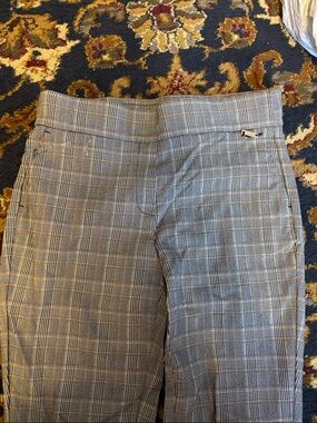 Jones New York Gray Plaid Cropped Pants
